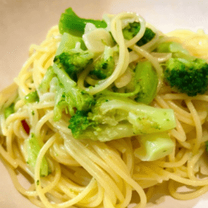 にんにく香るブロッコリーパスタ